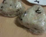 A picture of step 5 of Delicious Tuna Mayo and Shio Kombu Rice Balls (Onigiri).
