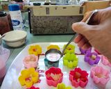 รูปขั้นตอนการทำที่ 5 ของ วุ้นผลไม้สตรอว์เบอร์รีนมสด