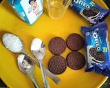 A picture of step 1 of Oreo biscuit cake Appe.