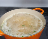 Foto del paso 5 de la receta: Sopa de cebolla a mi manera con miso
