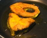 A picture of step 1 of Radhuni Katla/Rui or Bengal Carpe in the Wild Celery Seeds Curry.