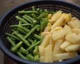 সজনে ডাটা আলু পোস্ত(sojne data alu posto recipe in Bengali) রেসিপির ধাপ 1 ছবি