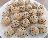 Foto del passaggio 5 della ricetta Polpette di ceci e melanzane su crema di peperoni