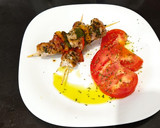 Foto del paso 4 de la receta: Brochetas de solomillo de cerdo