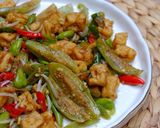 Foto langkah ke 7 dari resep Oseng Sayuran (Terung Putih, Buncis, Tauge, Petai).
