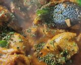 A picture of step 8 of Quetta ki Mashoor "Meer Afzal Chicken Karahi".