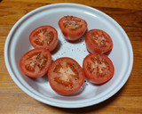 Foto del paso 2 de la receta: Jitomates horneados a la parmesana