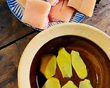 Hình bước làm 2 của món Thịt kho Đông Pha