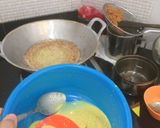 Foto langkah ke 6 dari resep Ayam Goreng Kremes KW Resto Ibu Suharti.
