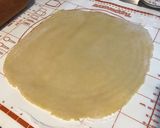 Une image de l'étape 7 de Tarte quadrillée à la rhubarbe et vanille,pâte brisée au sucre de canne.