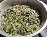 Foto del paso 2 de la receta: Relleno para pascualina de espinacas y repollo morado