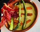 Foto del paso 5 de la receta Hummus con verduritas y jamón al horno🥕🥓🥓
