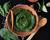 A picture of step 3 of Palong Shaag Bata (Spinach Chutney - Bong style).