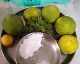 A picture of step 1 of Mosambi Mocktail.