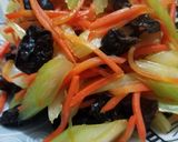 A picture of step 2 of Chinese Quick Vegetables Stir Fry celery, cloud ear, carrot mix.