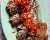 Foto langkah ke 5 dari resep Ikan Goreng Sambal Korek.