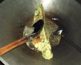 Foto langkah ke 5 dari resep Endog Bandeng (telur bandeng) / telur dadar kubis.