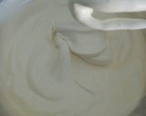 Foto langkah ke 2 dari resep Bluder Cake Kentang.