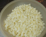 Foto del paso 1 de la receta: Bocadillo de tortilla de papas con polvo de cebolla frita y alioli