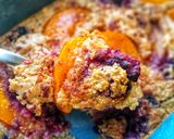 A picture of step 3 of Peanut Butter, Peach & Berry Baked Oats.