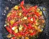 Foto langkah ke 3 dari resep Orek Tempe Daun Jeruk.