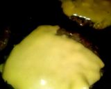 صورة لخطوة 8 من وصفة همبرغر 🍔 بعجينة هايلة 🍢