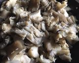 Foto del paso 3 de la receta: Setas con mole