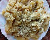A picture of step 2 of Semolina dry fruit halwa.