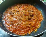 Foto langkah ke 3 dari resep Kentang Panggang Keju Bolognese.
