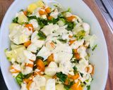 A picture of step 9 of Ordebur salad🥗.