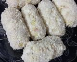 A picture of step 3 of Potato cheese balls.