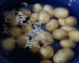 Foto del paso 1 de la receta: Papas chorreadas