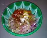 A picture of step 2 of Mixed fish roll.