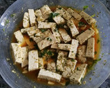 Foto del paso 2 de la receta: Ensalada de vegetales, aguacate y tofu marinado