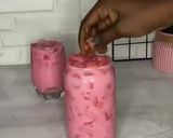 A picture of step 2 of Watermelon Sharbat.