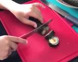 Hình bước làm 5 của món Bé làm cơm cuộn kimbap