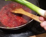 A picture of step 3 of Beetroot bahji(chuqander).