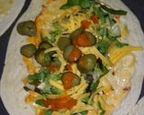 A picture of step 4 of Chicken wraps.