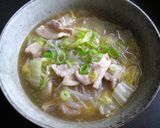 A picture of step 6 of Simmered Pork & Wombok with Harusame Noodles.