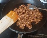 তিল-চালভাজা দিয়ে নারকেলের নাড়ু(til chalbhaja diye narkeler naru recipe in bengali) রেসিপি ধাপ - 5 ছবি