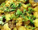A picture of step 1 of Arvi Aalu ki bhujiya.