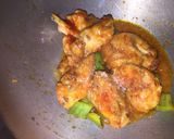 A picture of step 5 of Chinese Style Tomato Red Pepper Chicken.