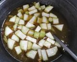Foto langkah ke 5 dari resep Tumis Labu Ikan Asin.