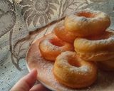 A picture of step 11 of Drama Doughnuts.