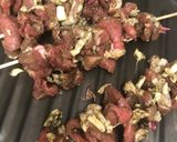 Foto del paso 1 de la receta: 195. Espetada de Madeira con bolo do caco y manteiga de salsa de alho (principal carne)