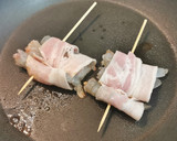 Foto del paso 4 de la receta: Brocheta de Langostinos y Bacon con vinagreta de limón