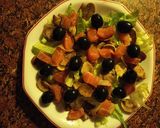 Foto del paso 3 de la receta: Ensalada de salmón ahumado y champiñones