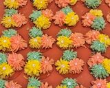 Foto langkah ke 5 dari resep Flower Butter Cookies.