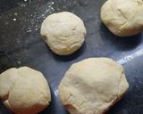 Foto del paso 5 de la receta: Prepizza casera al olivo