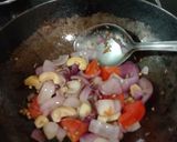 A picture of step 3 of Veg korma.